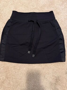 Women’s Athleta Skort size XXS black